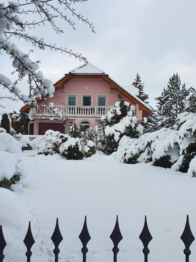 Liptovský Mikuláš Wow Liptov Holiday House מראה חיצוני תמונה